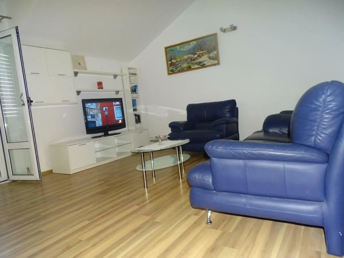 Paradise Apartments Split
