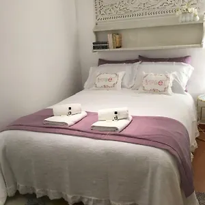 https://escadinhas-de-sao-cristovao.hotels-lisbon-portugal.com